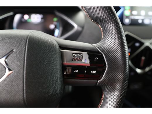 DS DS 3 Crossback E-Tense Business 50 kWh | SOH 94% | Navi | Camera | Stoelverwarming | Clima | Parkeerse... ActivLease financial lease
