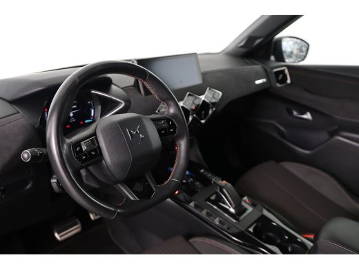DS DS 3 Crossback E-Tense Business 50 kWh | SOH 94% | Navi | Camera | Stoelverwarming | Clima | Parkeerse... ActivLease financial lease