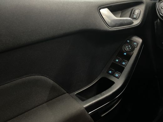 Ford Fiesta 1.0 EcoBoost Hybrid ST-Line X | Camera | B&O | Stuur/stoelverwarming | Navi | Clima ActivLease financial lease