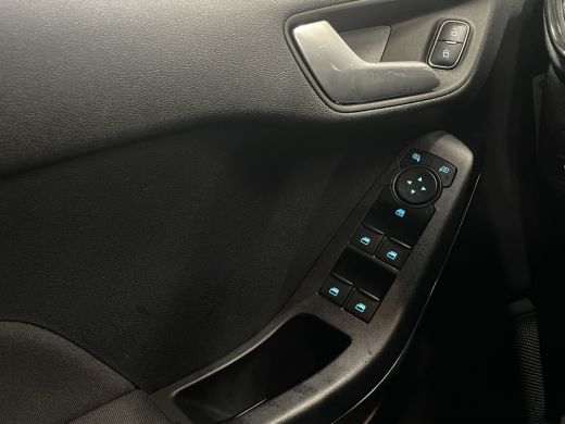 Ford Fiesta 1.0 EcoBoost Hybrid ST-Line X | Camera | Stuur/stoelverwarming | CarPlay | Navigatie ActivLease financial lease