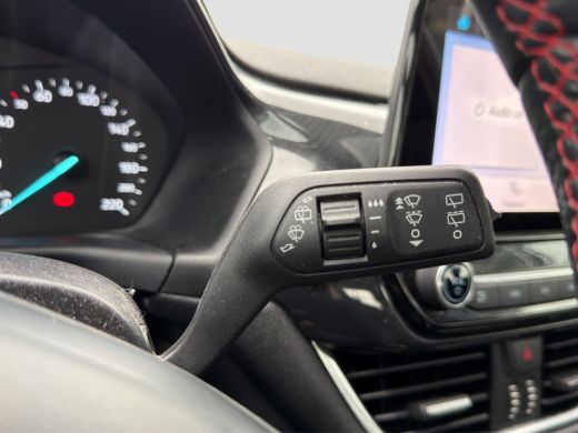 Ford Fiesta 1.0 EcoBoost ST-Line Parkeersensoren | 17" lmv | Climate control | Carplay/android | ActivLease financial lease