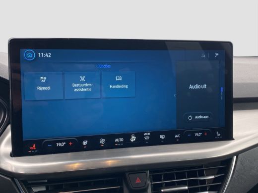 Ford Focus 1.0 EcoBoost Hybrid Titanium X | WINTER PACK | AGR-STOELEN | B&O ActivLease financial lease