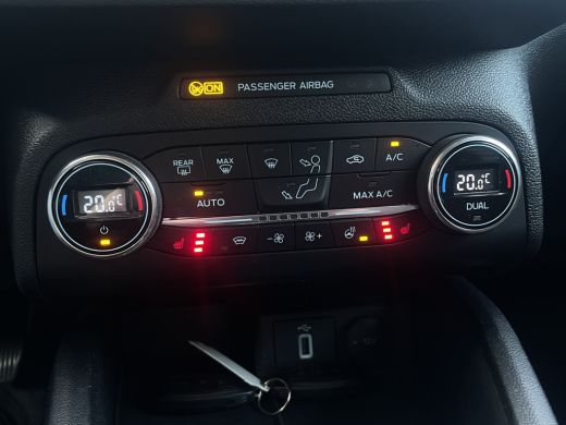 Ford Focus 1.0 EcoBoost Trend Edition Business | Stuur/stoelverwarming | CarPlay | Navigatie ActivLease financial lease