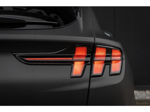 Ford Mustang Mach-E Mach-E GT Extended AWD 98 kWh ActivLease financial lease