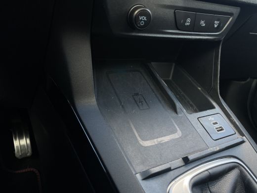 Ford Puma 1.0 EcoBoost Hybrid ST-Line X | Adaptive Cruise | B&O audio | Panoramadak | 360 Camera ActivLease financial lease