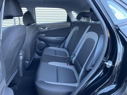 Hyundai Kona 1.0T Essence Climate | Camera | Sensoren | Navigatie ActivLease financial lease