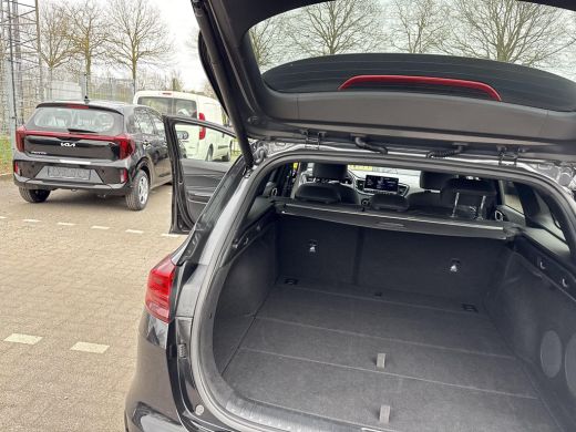 Kia Ceed Sportswagon 1.0 T-GDi Design Edition | BTW ! ! | Keyless | JBL ActivLease financial lease