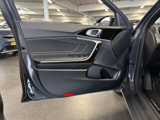 Kia Ceed Sportswagon 1.0 T-GDi MHEV Design Edition | BTW ! ! | CarPlay | Camera | Cruise ActivLease financial lease