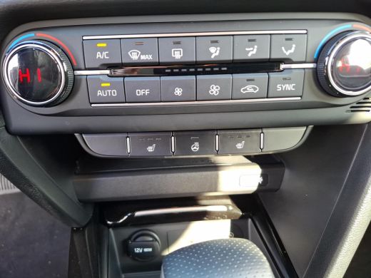 Kia Ceed Sportswagon 1.0 T-GDi MHEV Design Edition | BTW ! ! | Automaat | CarPlay | Camera ActivLease financial lease