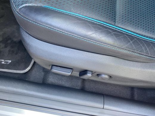 Kia e-Niro ExecutiveLine | Camera | Cruise | CarPlay ActivLease financial lease