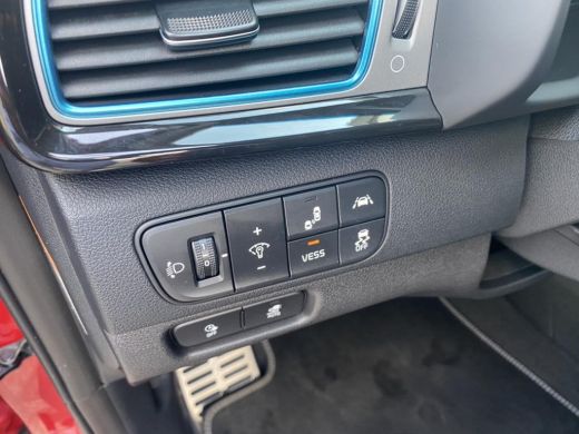 Kia e-Niro ExecutiveLine | Camera | Cruise | CarPlay ActivLease financial lease