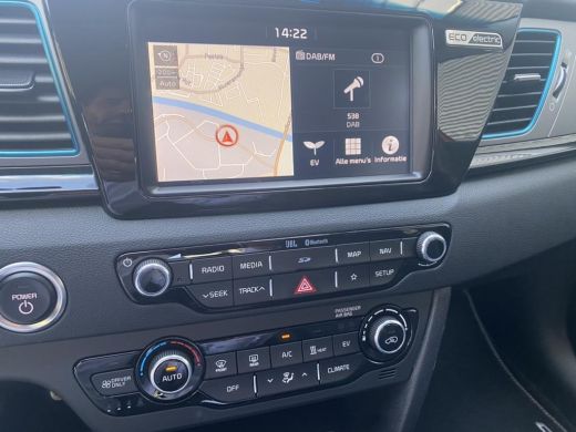 Kia e-Niro ExecutiveLine | Camera | Cruise | CarPlay ActivLease financial lease