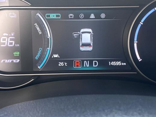 Kia e-Niro ExecutiveLine | Camera | Cruise | CarPlay ActivLease financial lease