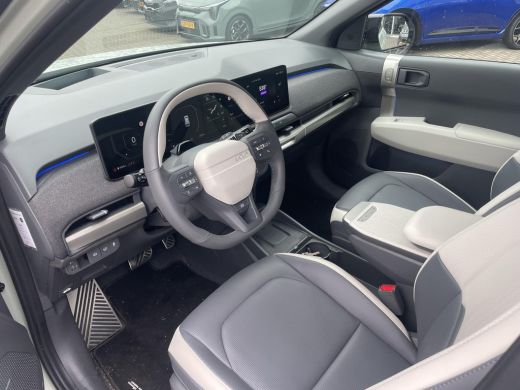 Kia EV3 GT-PlusLine 81.4 kWh full options  info Roel 0492-588951 ActivLease financial lease