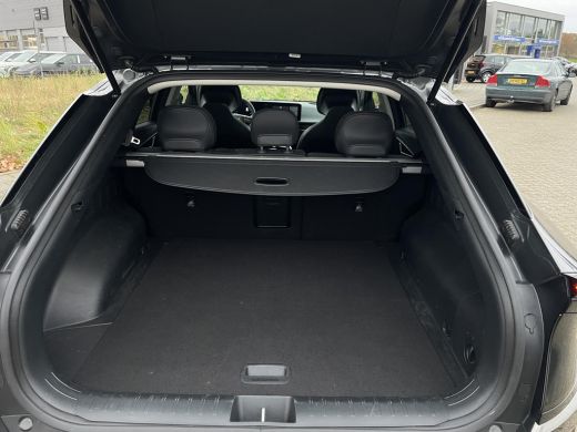 Kia EV6 Light Edition 63 kWh | Achteruitrijcamera | Stoel Stuur verwarming | Adaptive cruise | ActivLease financial lease