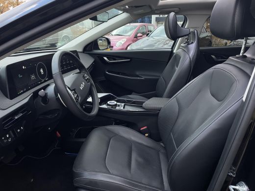 Kia EV6 Plus Advanced 77.4 kWh | Elektrische stoelen met geheugen | Sfeerverlichting | Trekhaak | ActivLease financial lease