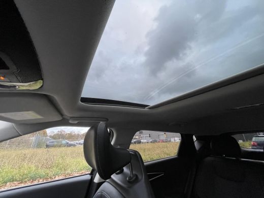 Kia EV6 Plus Advanced 77.4 kWh | Elektrische stoelen met geheugen | Sfeerverlichting | Trekhaak | ActivLease financial lease