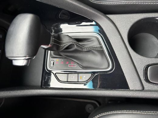 Kia Niro 1.6 GDi PHEV DynamicLine bel voor afspraak / info ActivLease financial lease