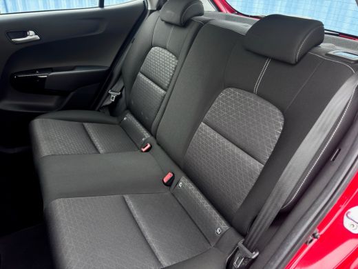 Kia Picanto 1.0 DPi DynamicLine | Achteruitrijcamera | Airco | Cruise control ActivLease financial lease