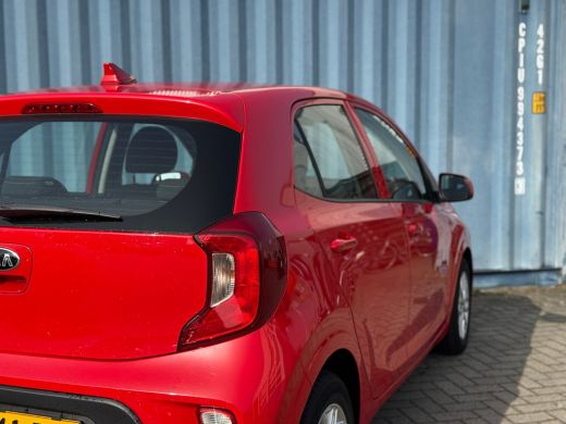 Kia Picanto 1.0 DPi DynamicLine | Achteruitrijcamera | Airco | Cruise control ActivLease financial lease