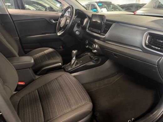 Kia Stonic 1.0 T-GDi MHEV DynamicLine | BTW ! ! | CarPlay | Camera | Cruise ActivLease financial lease