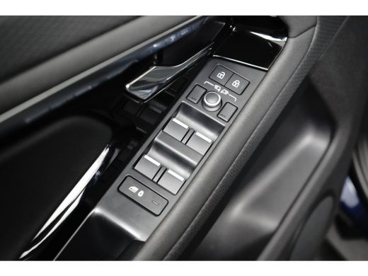 Land Rover Range Rover Evoque 1.5 P300e AWD SE | 18" Velgen | Apple Carplay/Android Auto|telefoonintegratie premium | DAB ontva... ActivLease financial lease