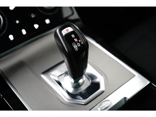 Land Rover Range Rover Evoque 1.5 P300e AWD SE | 18" Velgen | Apple Carplay/Android Auto|telefoonintegratie premium | DAB ontva... ActivLease financial lease