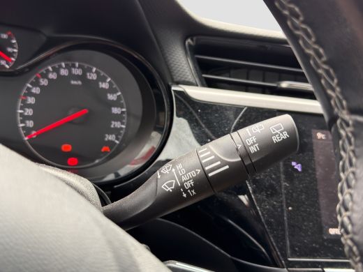 Opel Corsa 1.2 Edition Automaat | Led | Parkeersensoren | Full map navigatie | Carplay/android auto ActivLease financial lease