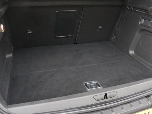 Opel Grandland X 1.6 Turbo Hybrid Business Edition | Trekhaak | Navigatie | Carplay | Parkeerhulp | Full LED | Cru... ActivLease financial lease