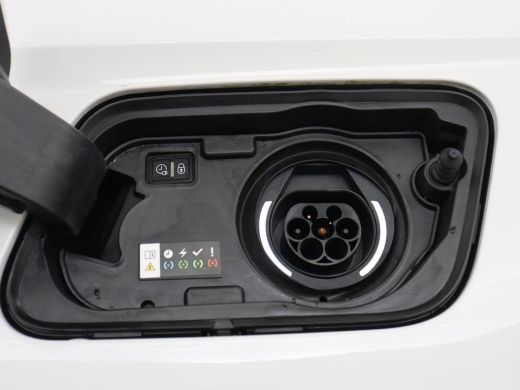 Opel Grandland X 1.6 Turbo Hybrid Business Edition | Trekhaak | Navigatie | Carplay | Parkeerhulp | Full LED | Cru... ActivLease financial lease