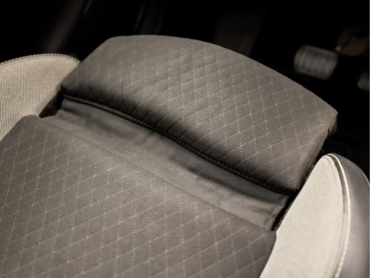 Opel Grandland X 1.6 Turbo Hybrid Innovation Sport 229Pk Automaat (APPLE CARPLAY, ZWART DAK, GROOT NAVI, 360 CAMER... ActivLease financial lease