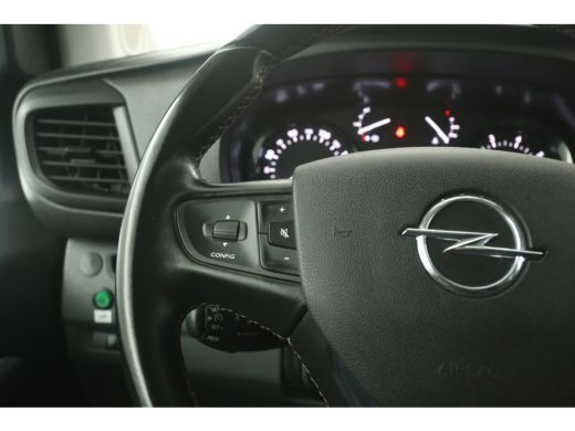 Opel Vivaro 2.0 CDTI L3H1 | Dubbele Cabine | Airco | Cruise | Camera | Trekhaak | Carplay | Parkeersens. ActivLease financial lease