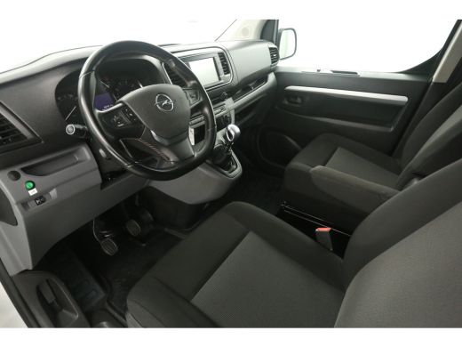 Opel Vivaro 2.0 CDTI L3H1 | Dubbele Cabine | Airco | Cruise | Camera | Trekhaak | Carplay | Parkeersens. ActivLease financial lease