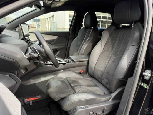 Peugeot 3008 GT Alcantara stoelen | Adeptieve cruise control | Focal | Elektrische stoelen met massage en verw... ActivLease financial lease