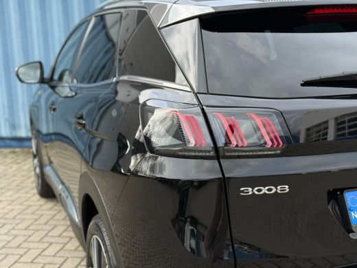 Peugeot 3008 GT Alcantara stoelen | Adeptieve cruise control | Focal | Elektrische stoelen met massage en verw... ActivLease financial lease
