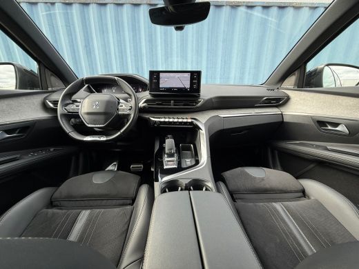 Peugeot 3008 GT Alcantara stoelen | Adeptieve cruise control | Focal | Elektrische stoelen met massage en verw... ActivLease financial lease