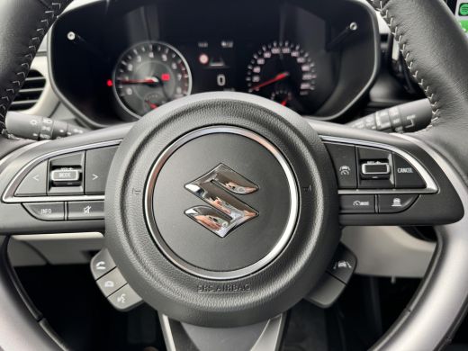 Suzuki Swift 1.2 Style Smart Hybrid Demo BTW accessoirespakket twv. &euro;3.700 per direct beschikbaar info: 049258... ActivLease financial lease