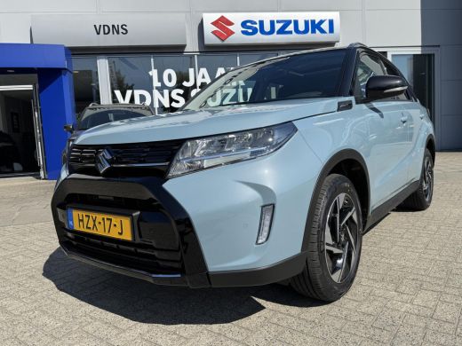 Suzuki Vitara 1.4 Boosterjet Style Hybrid Automaat Betreft een Demo. Direct leverbaar ActivLease financial lease