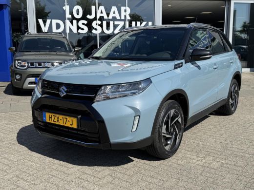 Suzuki Vitara 1.4 Boosterjet Style Hybrid Automaat Betreft een Demo. Direct leverbaar ActivLease financial lease