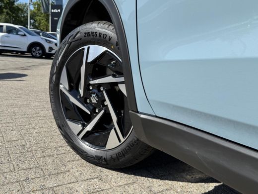 Suzuki Vitara 1.4 Boosterjet Style Hybrid Automaat Betreft een Demo. Direct leverbaar ActivLease financial lease