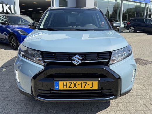 Suzuki Vitara 1.4 Boosterjet Style Hybrid Automaat Betreft een Demo. Direct leverbaar ActivLease financial lease