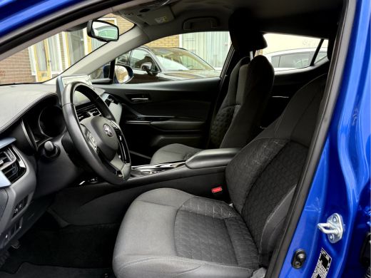 Toyota C-HR 1.8 Hybrid Dynamic Led, Navi, Camera, 18''Lmv ActivLease financial lease