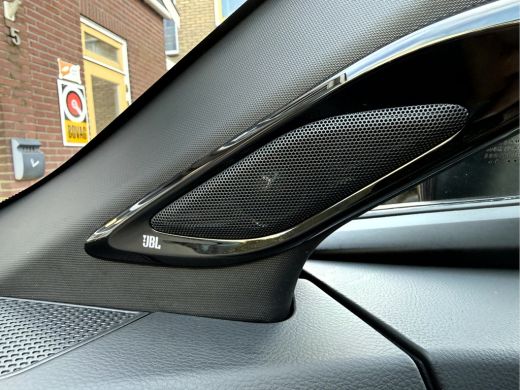 Toyota C-HR 2.0 Hybrid Business Plus Led, Navi, Camera, 18''Lmv ActivLease financial lease