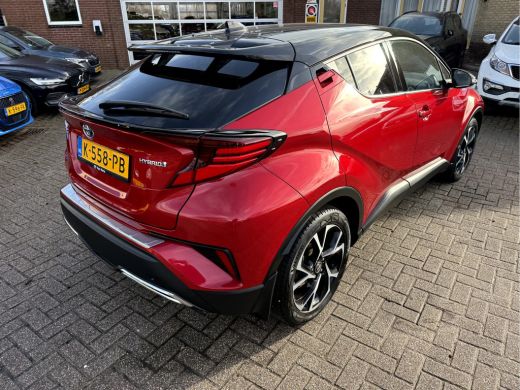 Toyota C-HR 2.0 Hybrid Business Plus Led, Navi, Camera, 18''Lmv ActivLease financial lease