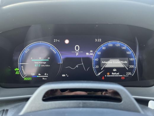 Toyota C-HR 2.0 Plug-in Hybrid 220 Executive | &euro; 2.000 extra inruilwaarde | ActivLease financial lease