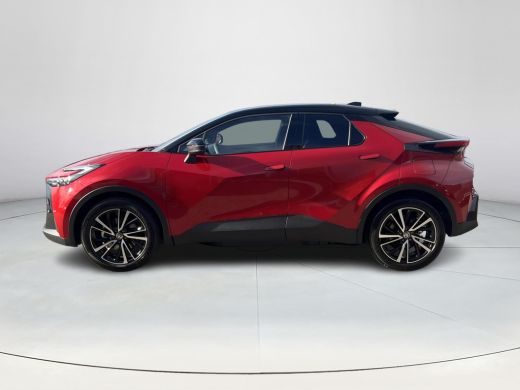 Toyota C-HR 2.0 Plug-in Hybrid 220 Executive | &euro; 2.000 extra inruilwaarde | ActivLease financial lease