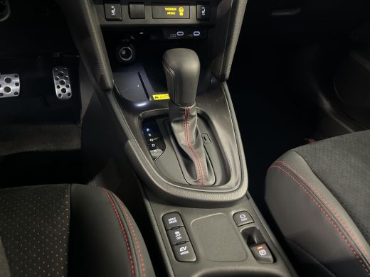 Toyota Yaris Cross 1.5 Hybrid 130 GR SPORT | Chrome pack | &euro; 2.000 extra inruilwaarde | ActivLease financial lease