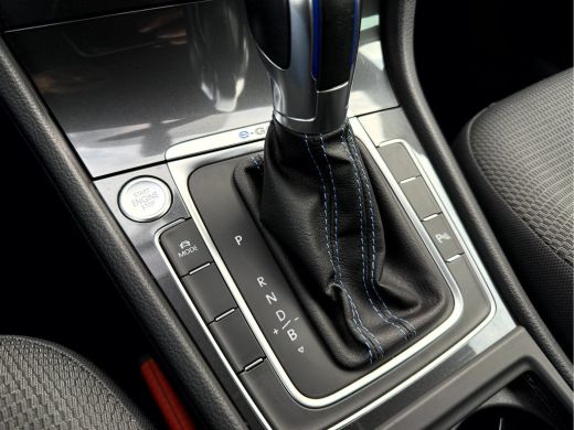 Volkswagen e-Golf e-Golf SOH 94%, 17''Lmv, Camera, App Connect ActivLease financial lease