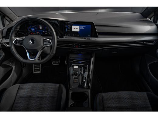 Volkswagen Golf 1.4 eHybrid GTE 245PK | Panoramadak | SOH 96% | Navi | Apple Carplay | | Apple Carplay/Android Au... ActivLease financial lease
