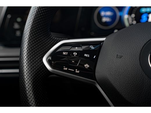 Volkswagen Golf 1.4 eHybrid GTE 245PK | Panoramadak | SOH 96% | Navi | Apple Carplay | | Apple Carplay/Android Au... ActivLease financial lease